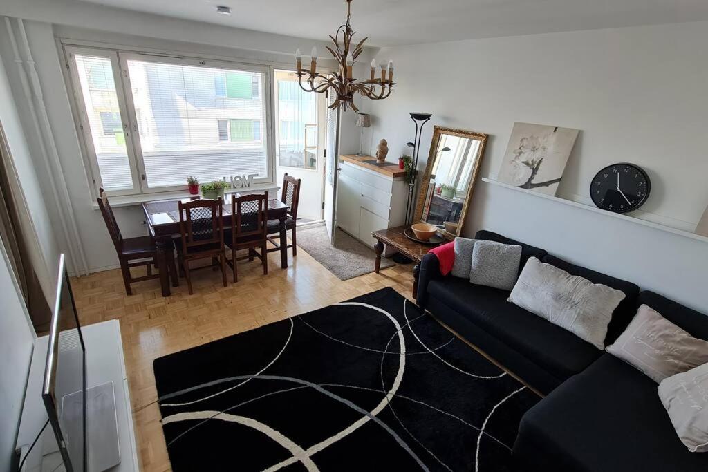 Scandinavian 2-Rooms Apartment City Center ヘルシンキ エクステリア 写真