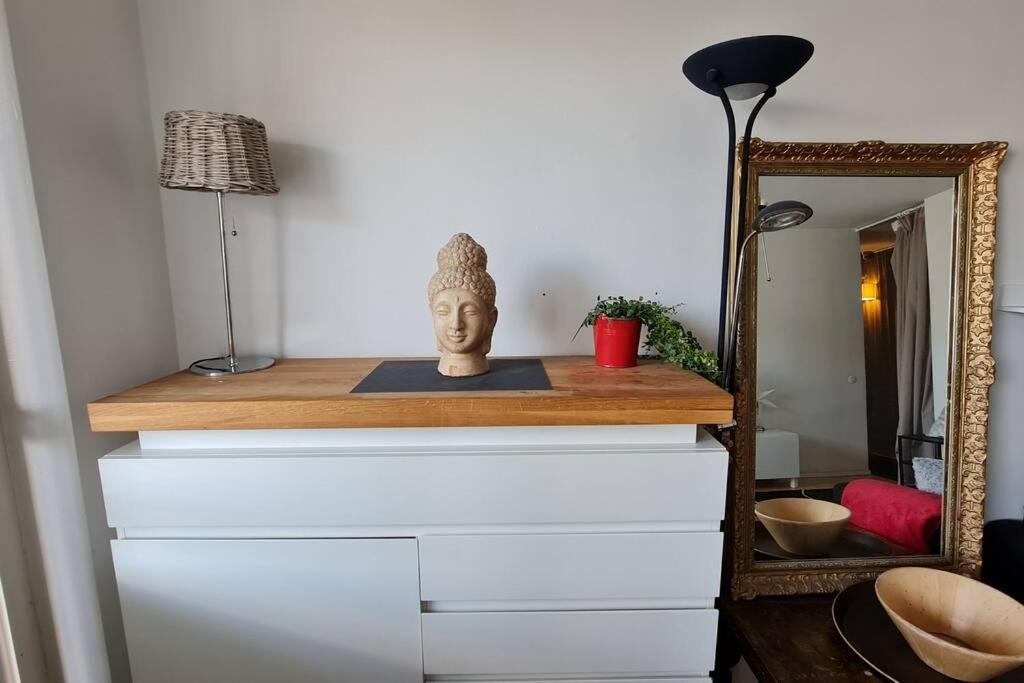 Scandinavian 2-Rooms Apartment City Center ヘルシンキ エクステリア 写真