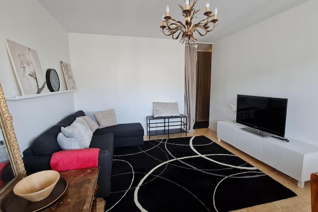 Scandinavian 2-Rooms Apartment City Center ヘルシンキ エクステリア 写真